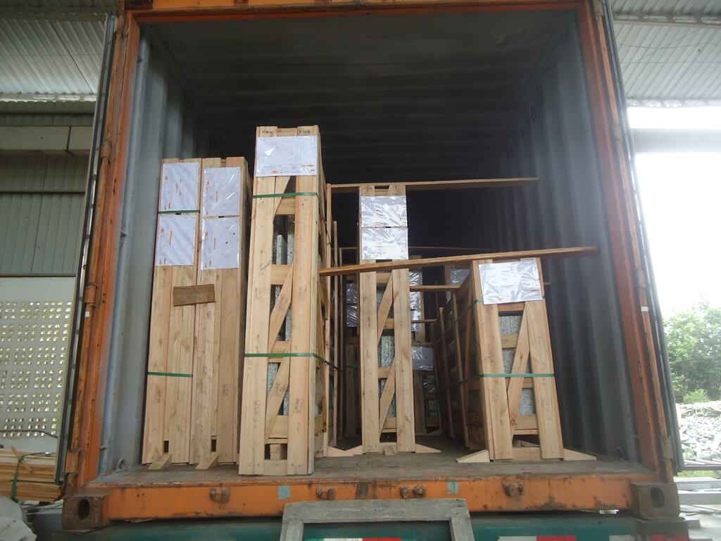 Ovação de Container e Paletização